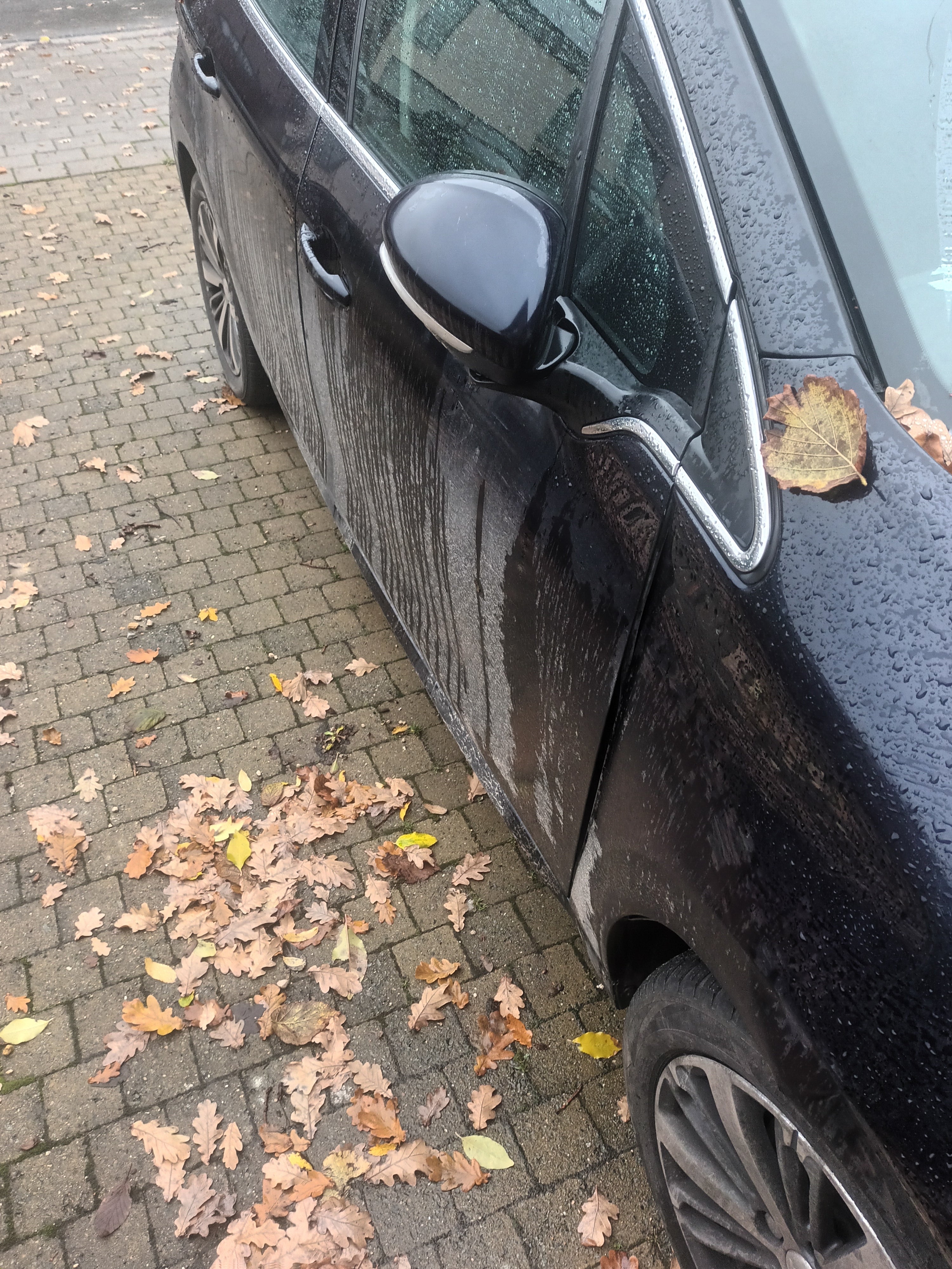 PEUGEOT 208 DARK BLUE