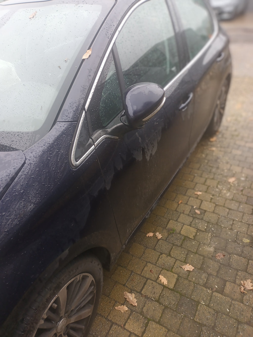 PEUGEOT 208 DARK BLUE