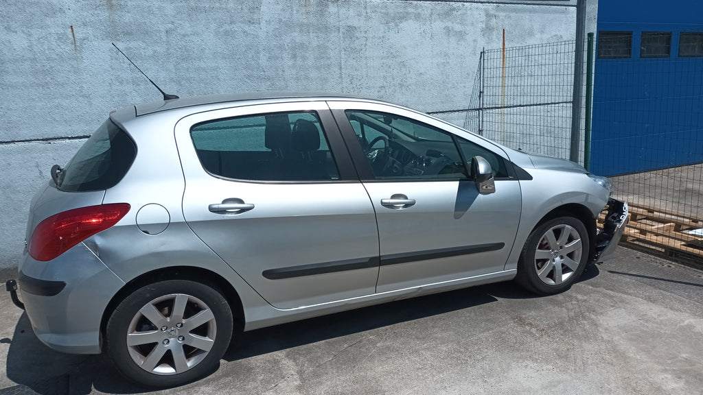 PEUGEOT 308 T7