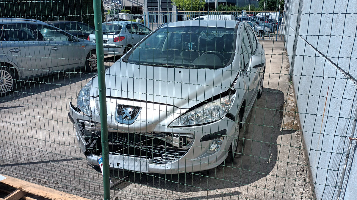 PEUGEOT 308 T7