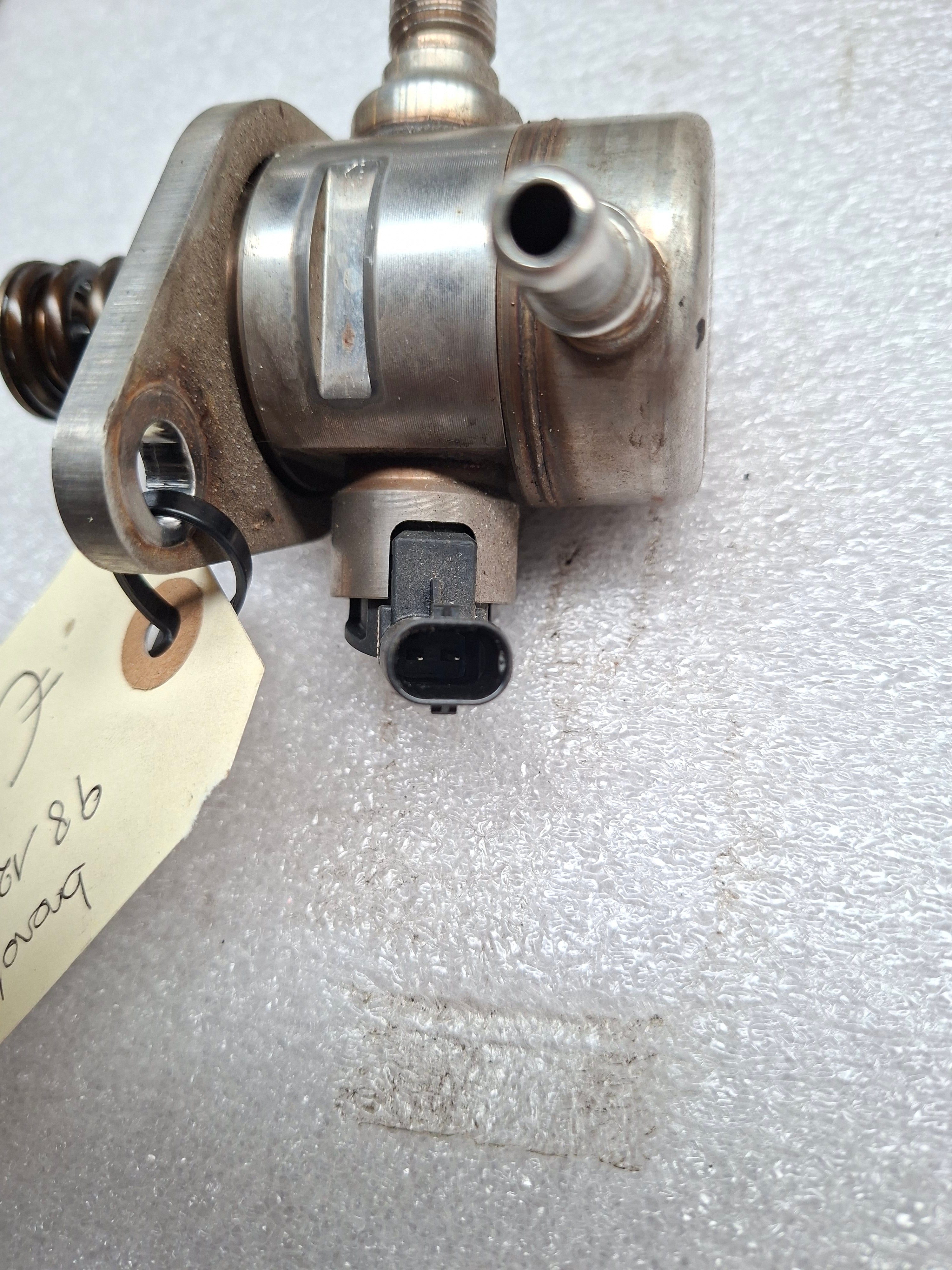 Originele hogedruk brandstofpomp Peugeot 208 Fase 1 1.2 PureTech motorcode EB2ADT