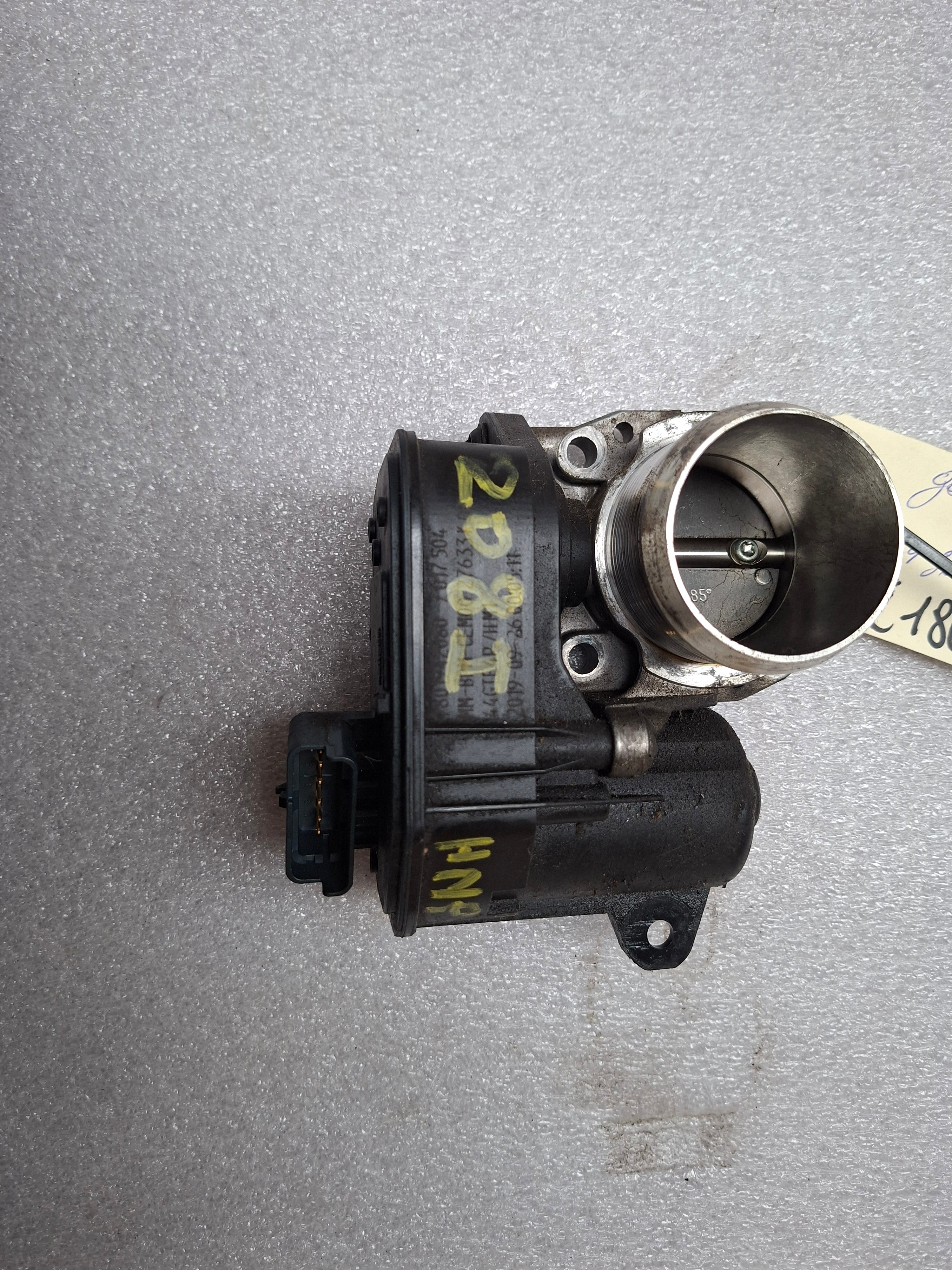 Origineel gasklephuis Peugeot 208 Fase 1 1.2 PureTech motorcode EB2ADT