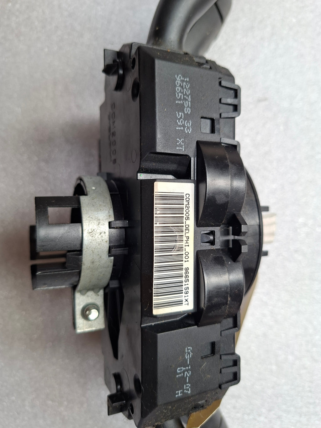 Originele tweedehands stuurschakelaars COM-module Peugeot 308 T7 - richtingaanwijzers en ruitenwissers - OEM (6242 TV / 98 069 978 XT)