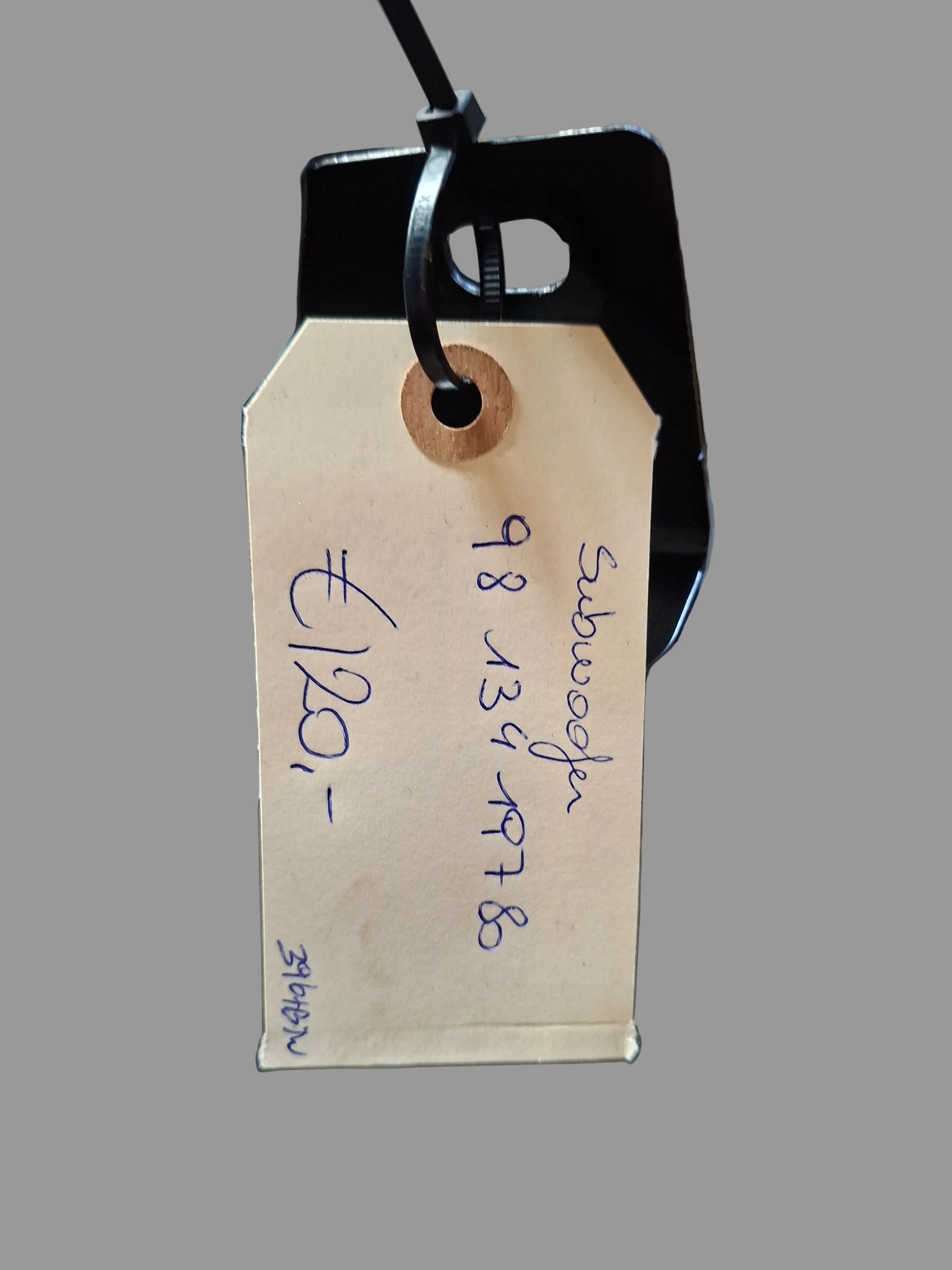 Tweedehands originele subwoofer Peugeot 508 R8 – OEM 98 134 197 80