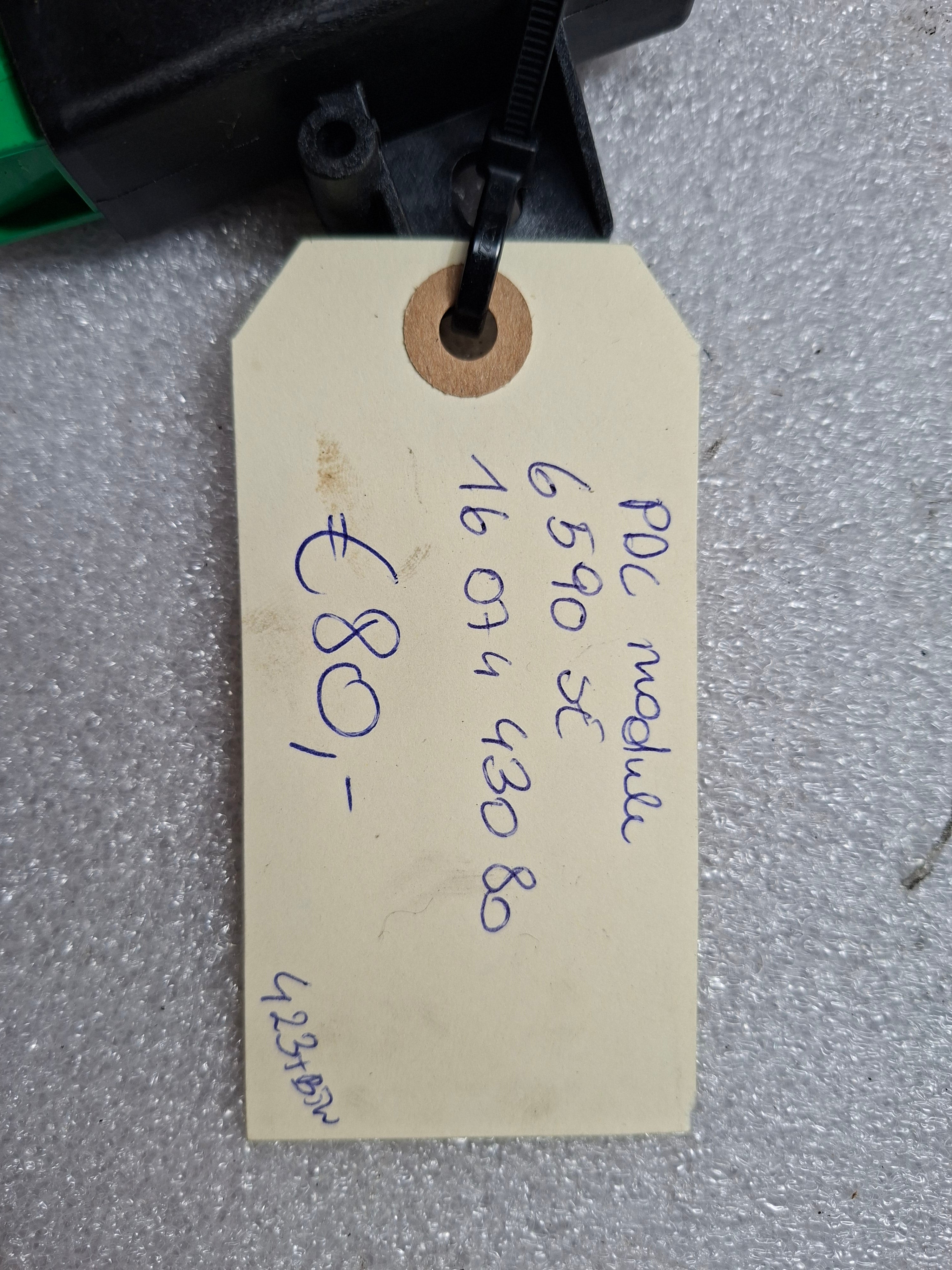 Tweedehands originele PDC-module van een Peugeot 508 Fase 1 berline, OEM 6590 SE / 16 074 430 80.