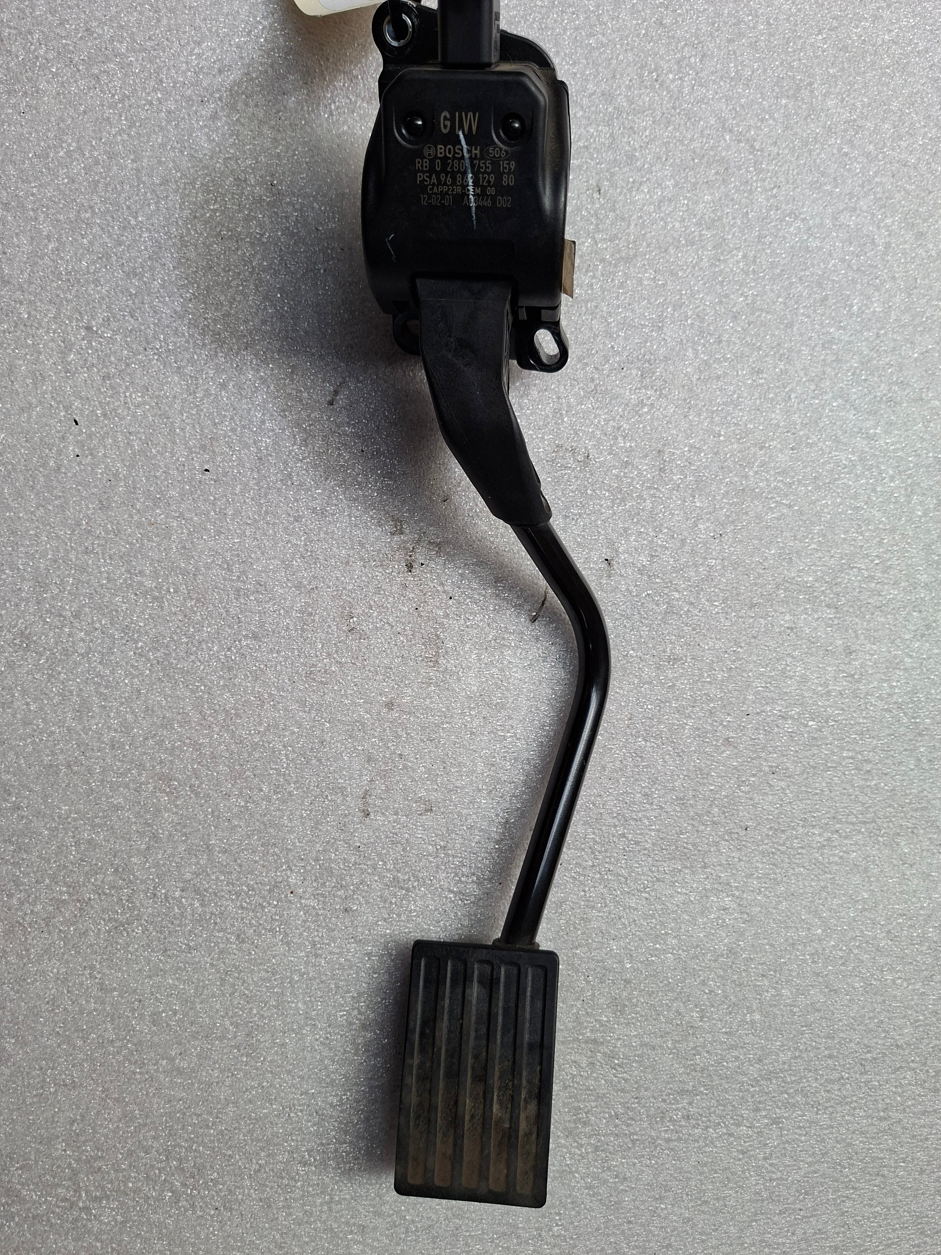 Tweedehands origineel gaspedaal Peugeot 508 Fase 1 berline – OEM 1601 EP