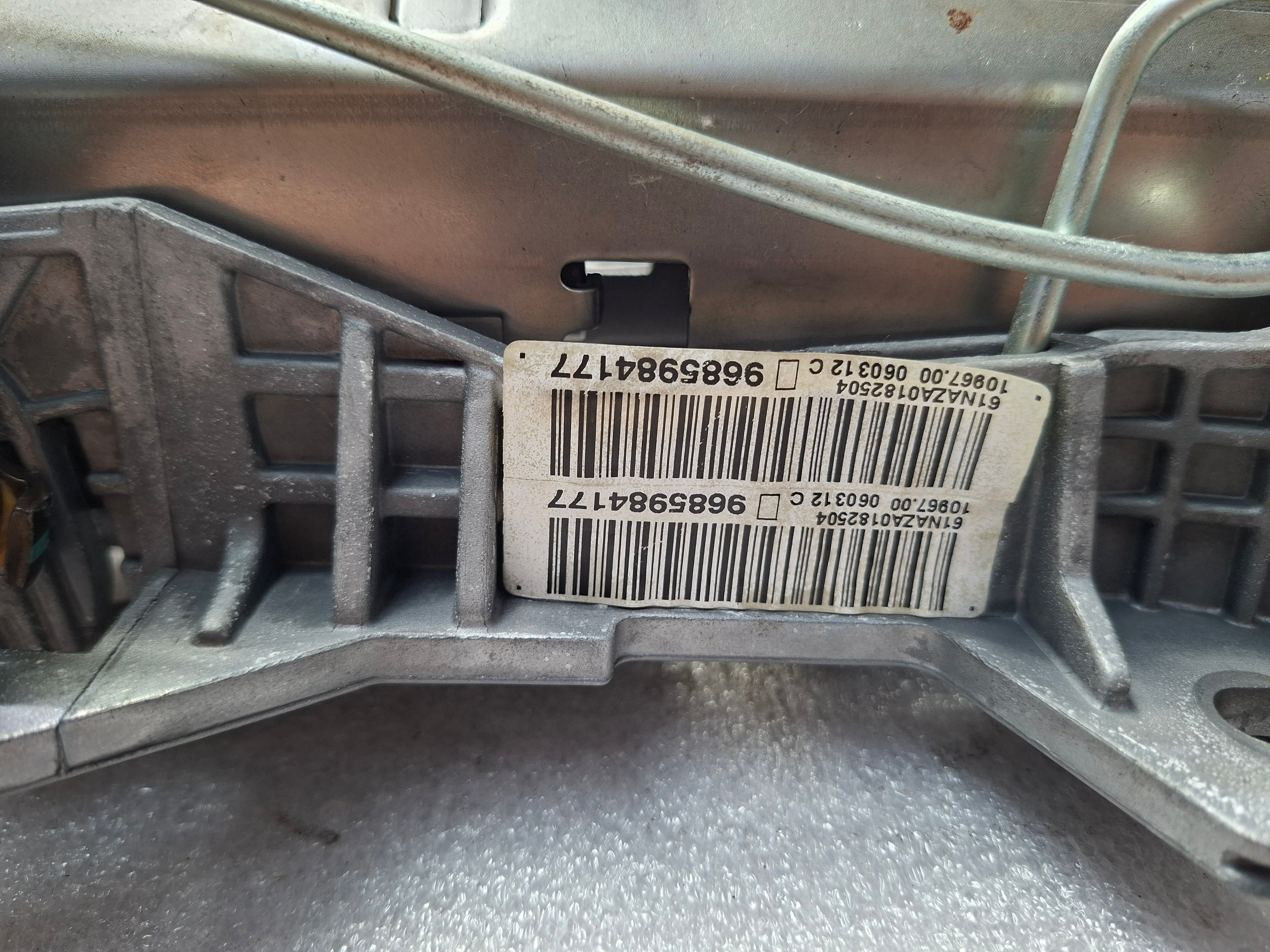 Tweedehands originele stuurkolom van een Peugeot 508 Fase 1, OEM 4123 HR.