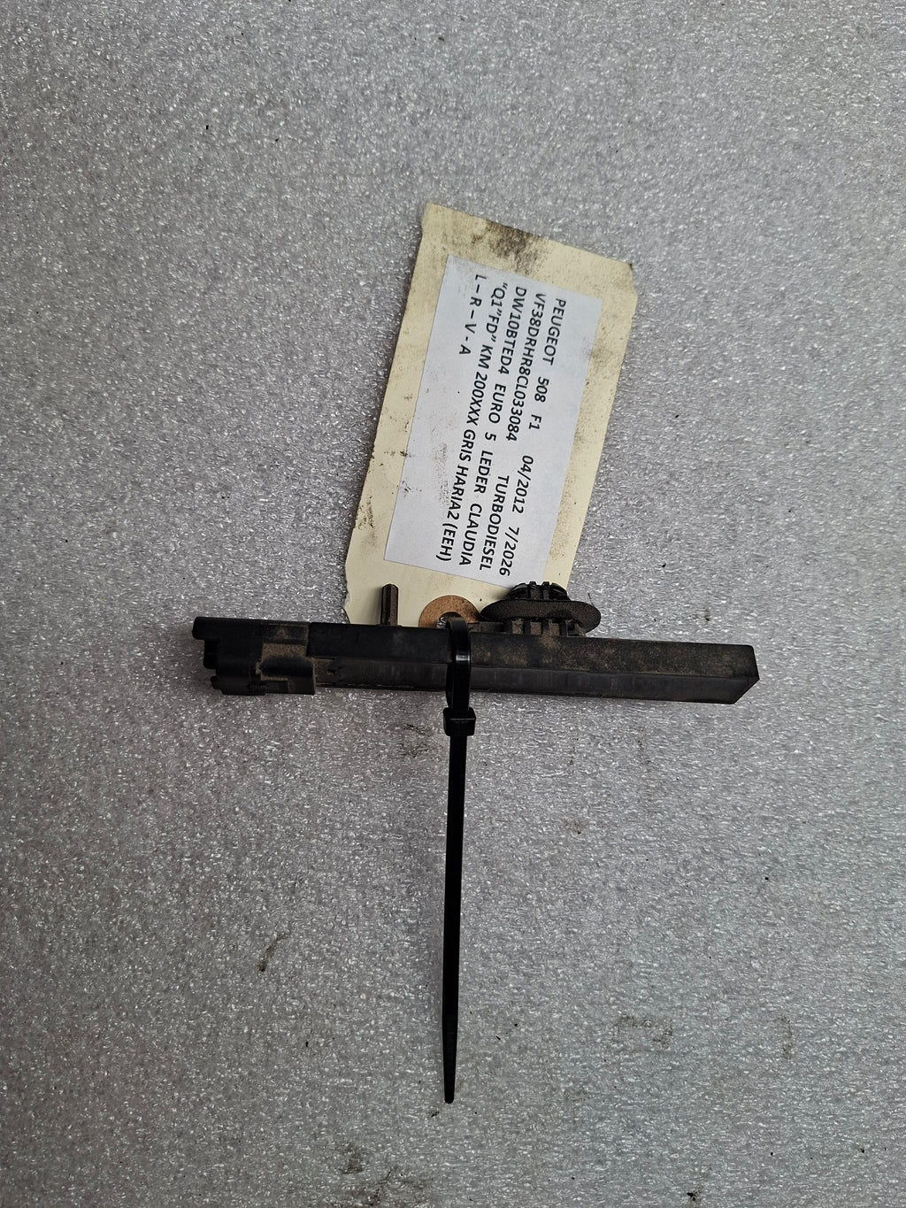 Tweedehands originele keyless entry module van een Peugeot 508 Fase 1, OEM 6160 F4.