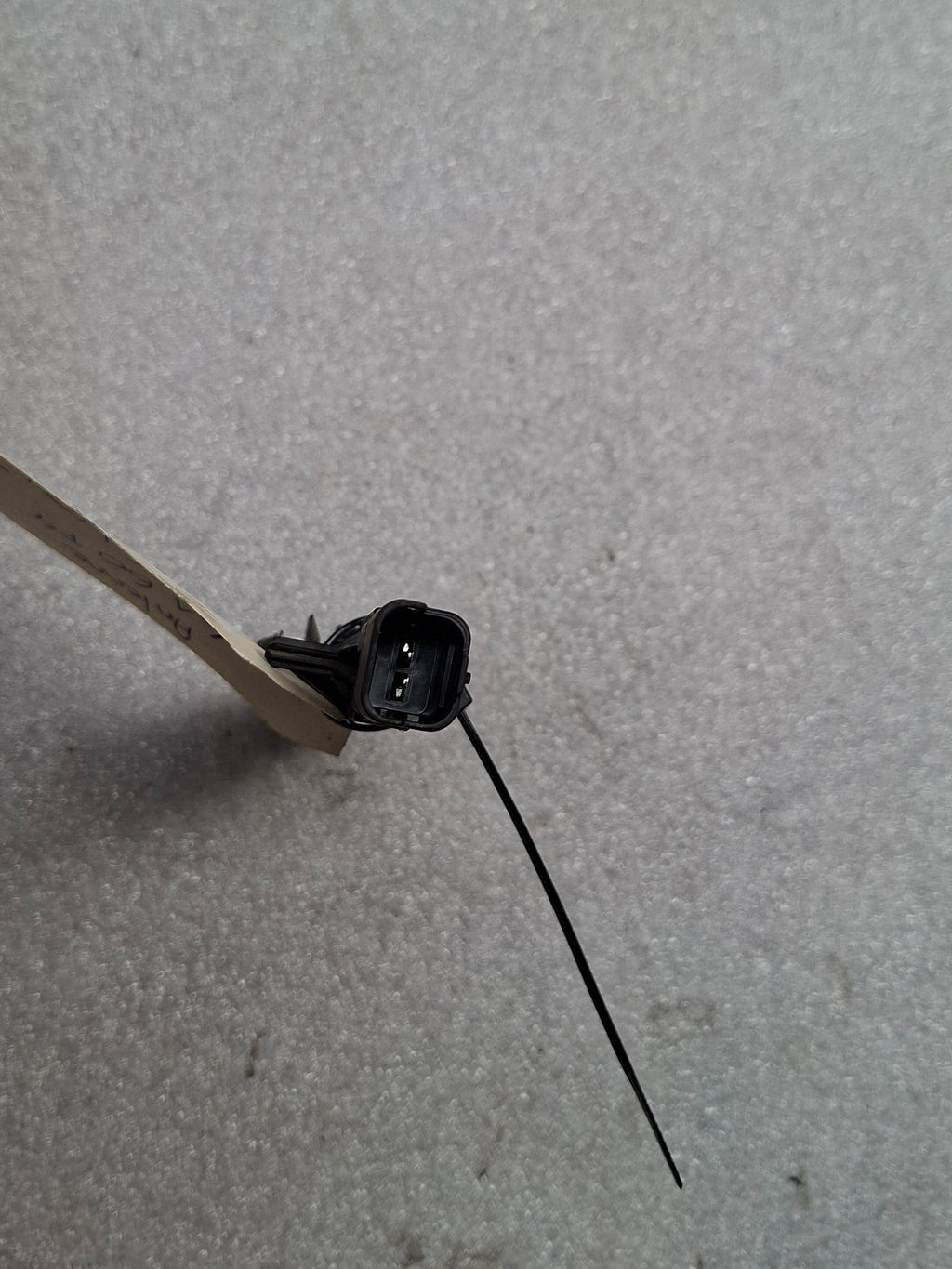 Tweedehands originele keyless entry module van een Peugeot 508 Fase 1, OEM 6160 F4.