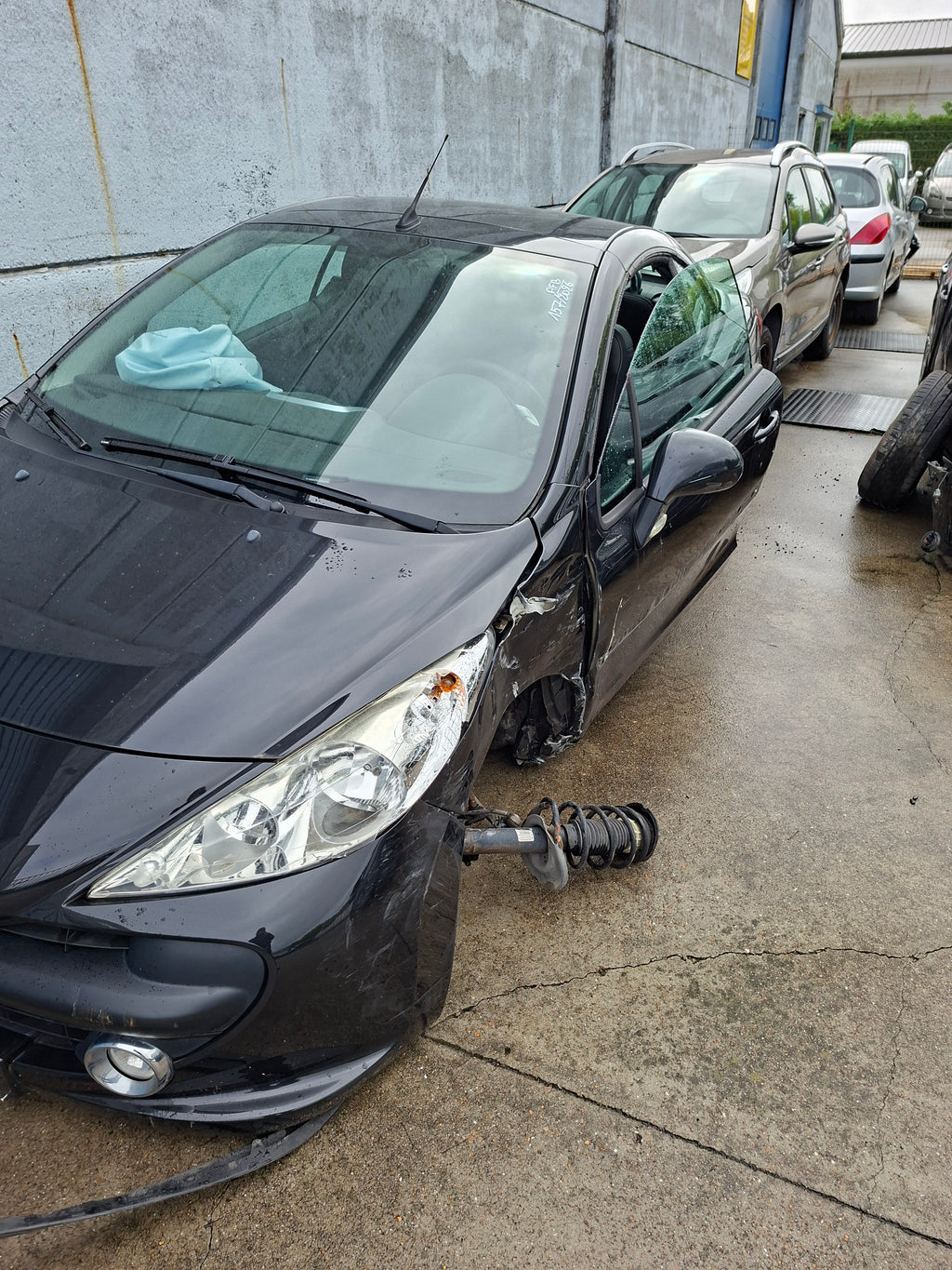 PEUGEOT 207CC