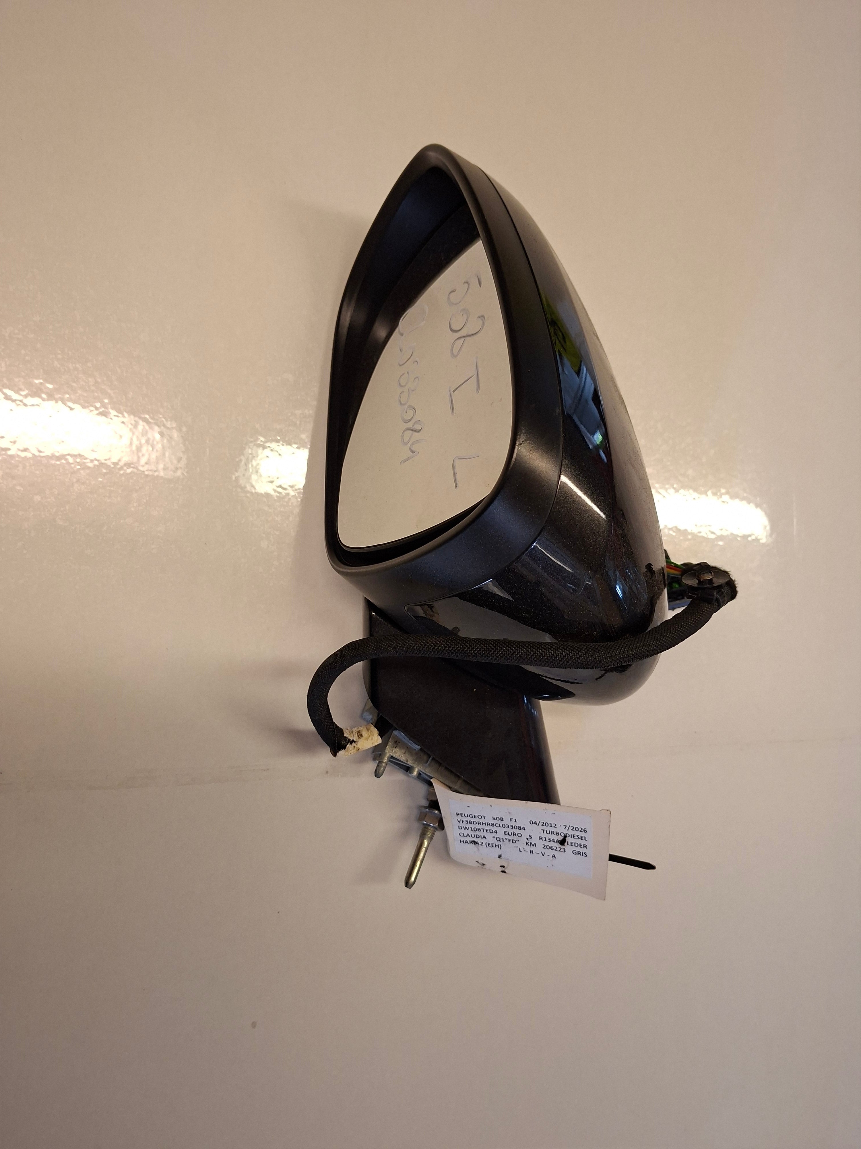 Originele tweedehands buitenspiegel links van een Peugeot 508 Fase 1 berline, OEM 8154 SH