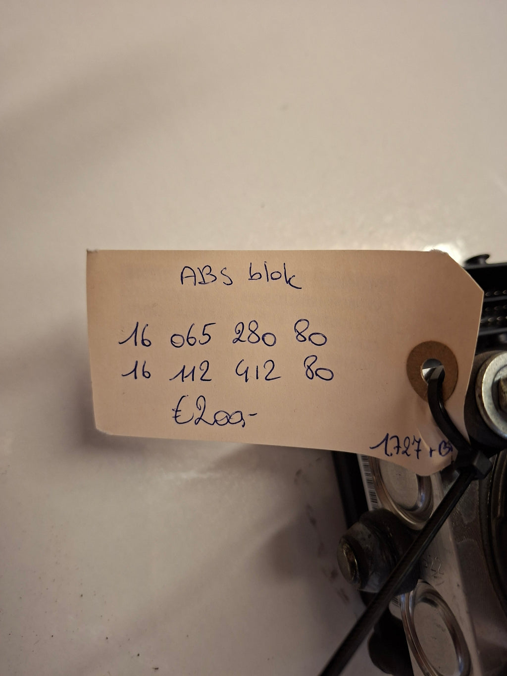 Origineel tweedehands ABS-blok van een Peugeot 508 Fase 1 berline, OEM 16 065 280 80 / 16 112 412 80