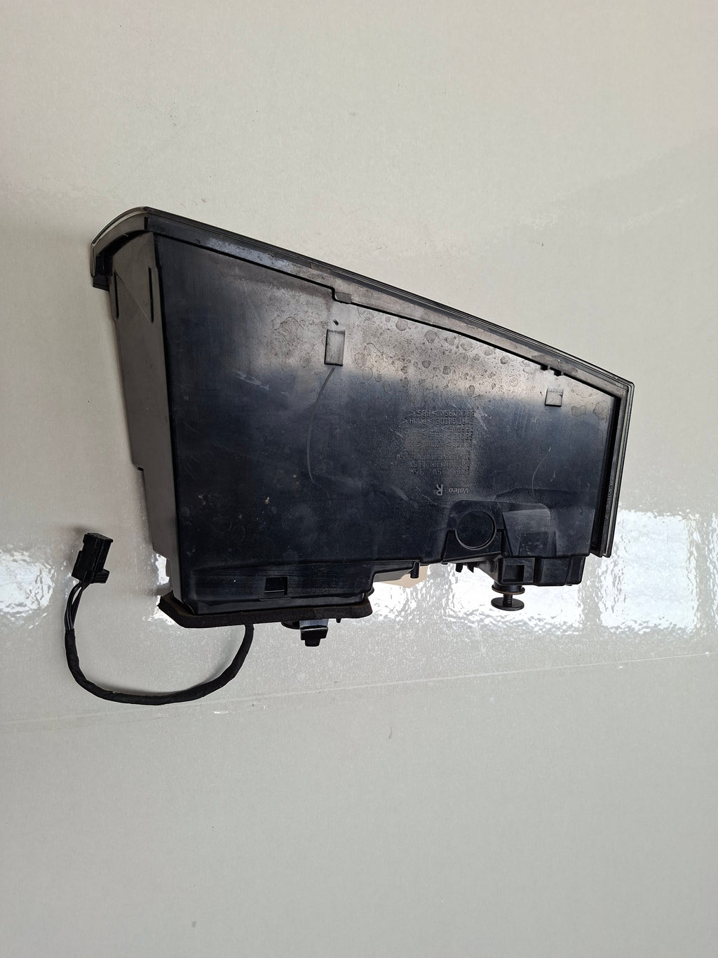 Origineel tweedehands achterlicht kofferdeksel rechts van een Peugeot 508 R8 (Fase 2) berline, OEM 98 135 081 80