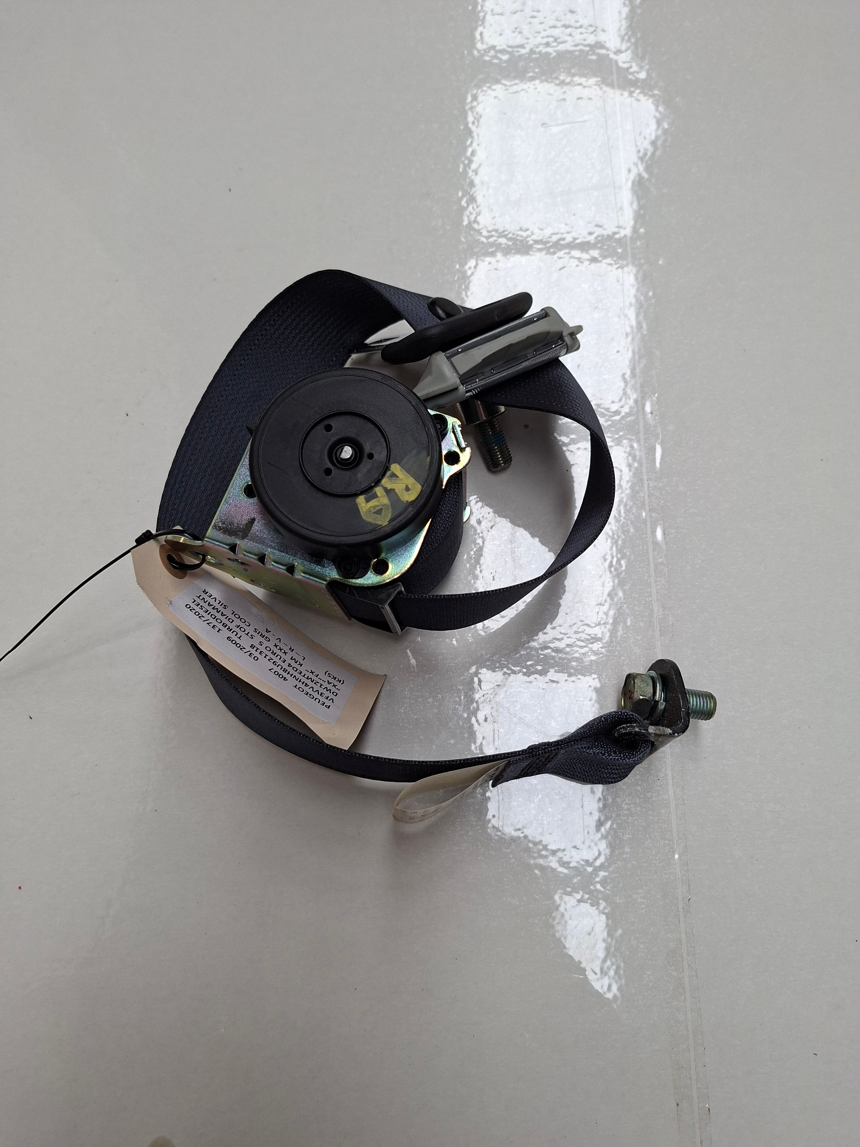 Originele tweedehands veiligheidsgordel rechts achter van een Peugeot 4007 2.2 HDi 4x4 (2009), OEM 8975 H1 / 16 062 488 80