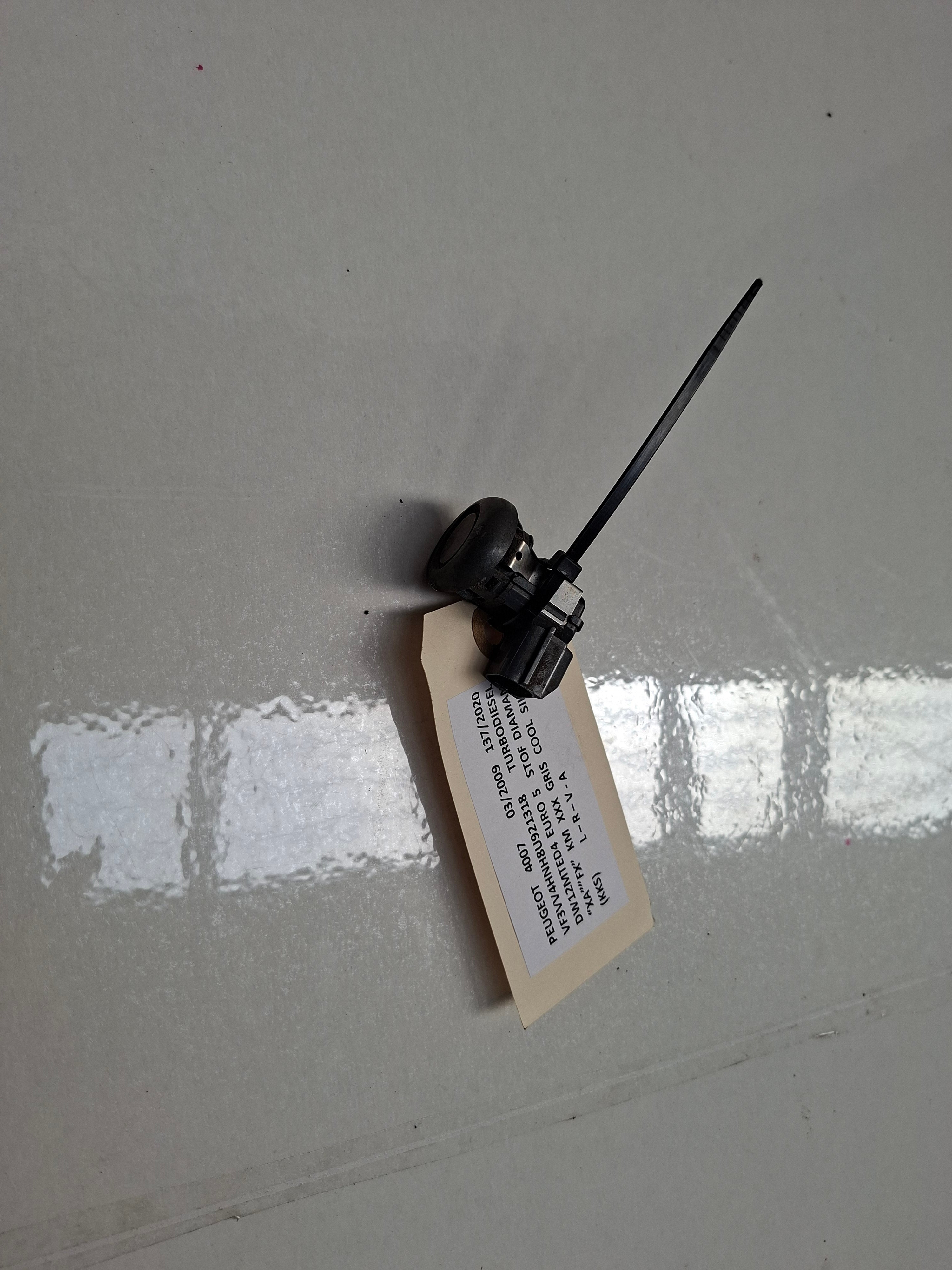 Originele PDC parkeersensor Peugeot 4007 – OEM 6590 Z6