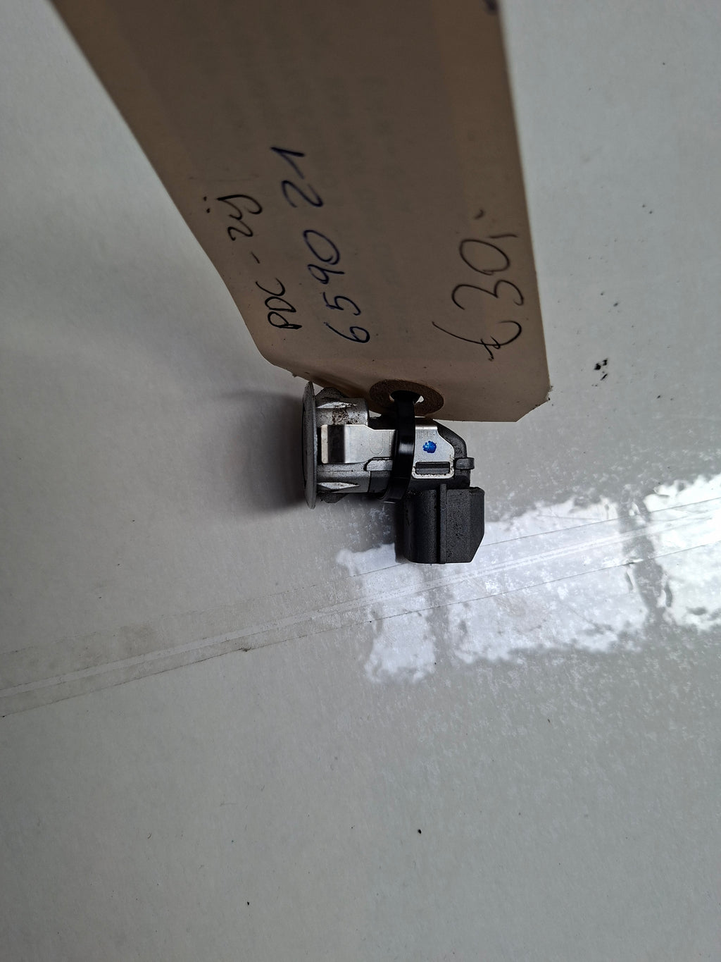 Originele PDC parkeersensor Peugeot 4007 – OEM 6590 Z1