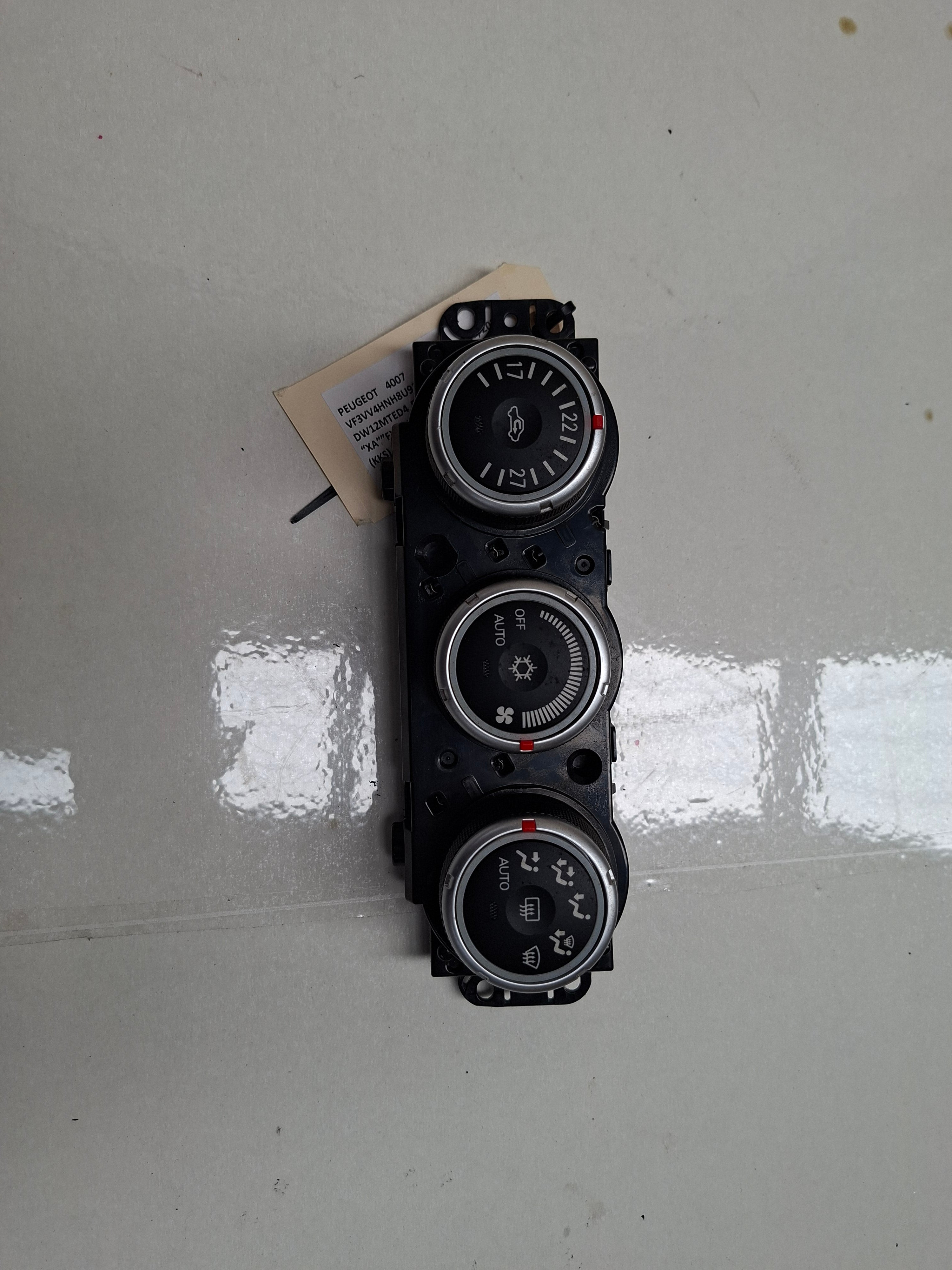 Origineel bedieningspaneel verwarming airco Peugeot 4007 – OEM 6452 G7