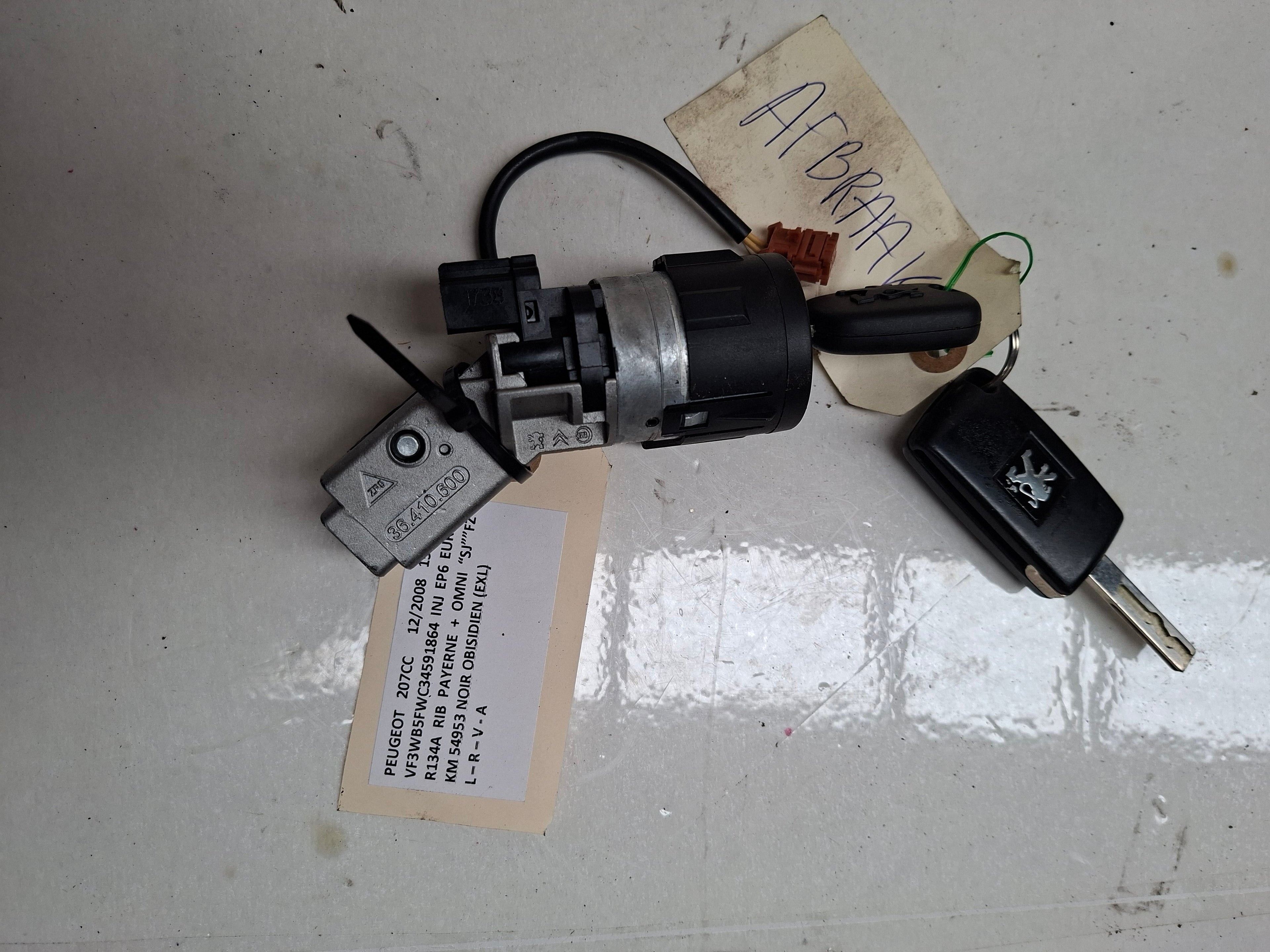 Ignition switch Peugeot 207 CC (4162 KF / 4162 XT)