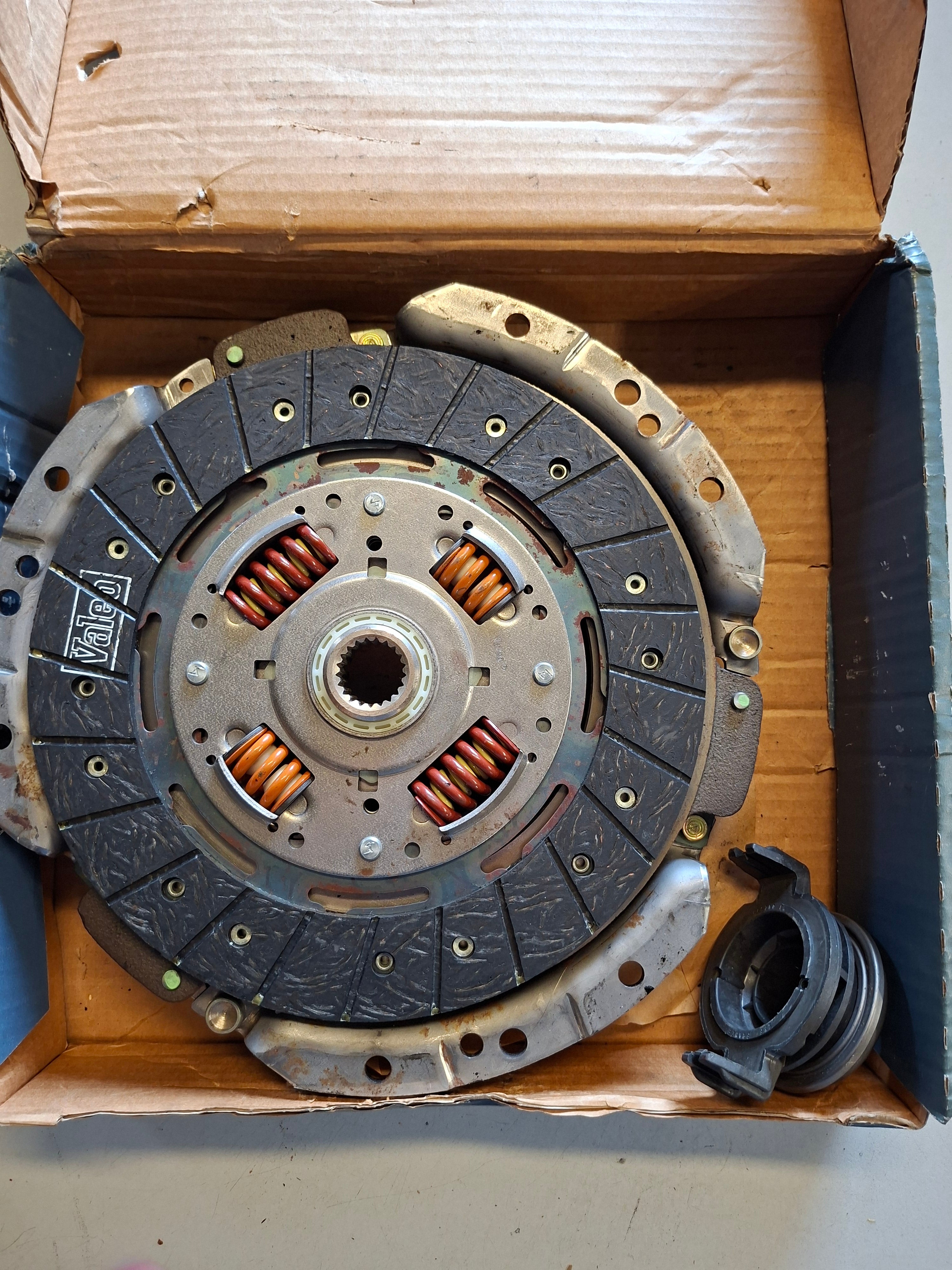 Koppelingsset 605 (2004 F9)