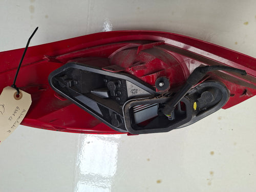 Origineel achterlicht rechts van een Peugeot 207 CC (OEM 6351 CE), bouwjaar 2009