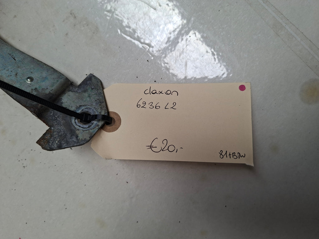 Originele claxon van een Peugeot 207 CC (OEM 6236 L2), bouwjaar 2009