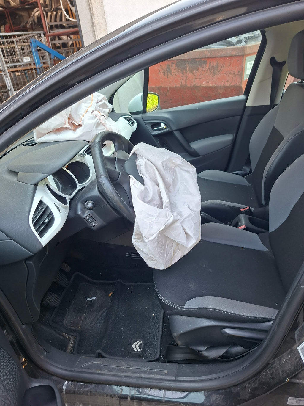 CITROEN C3 ZWART