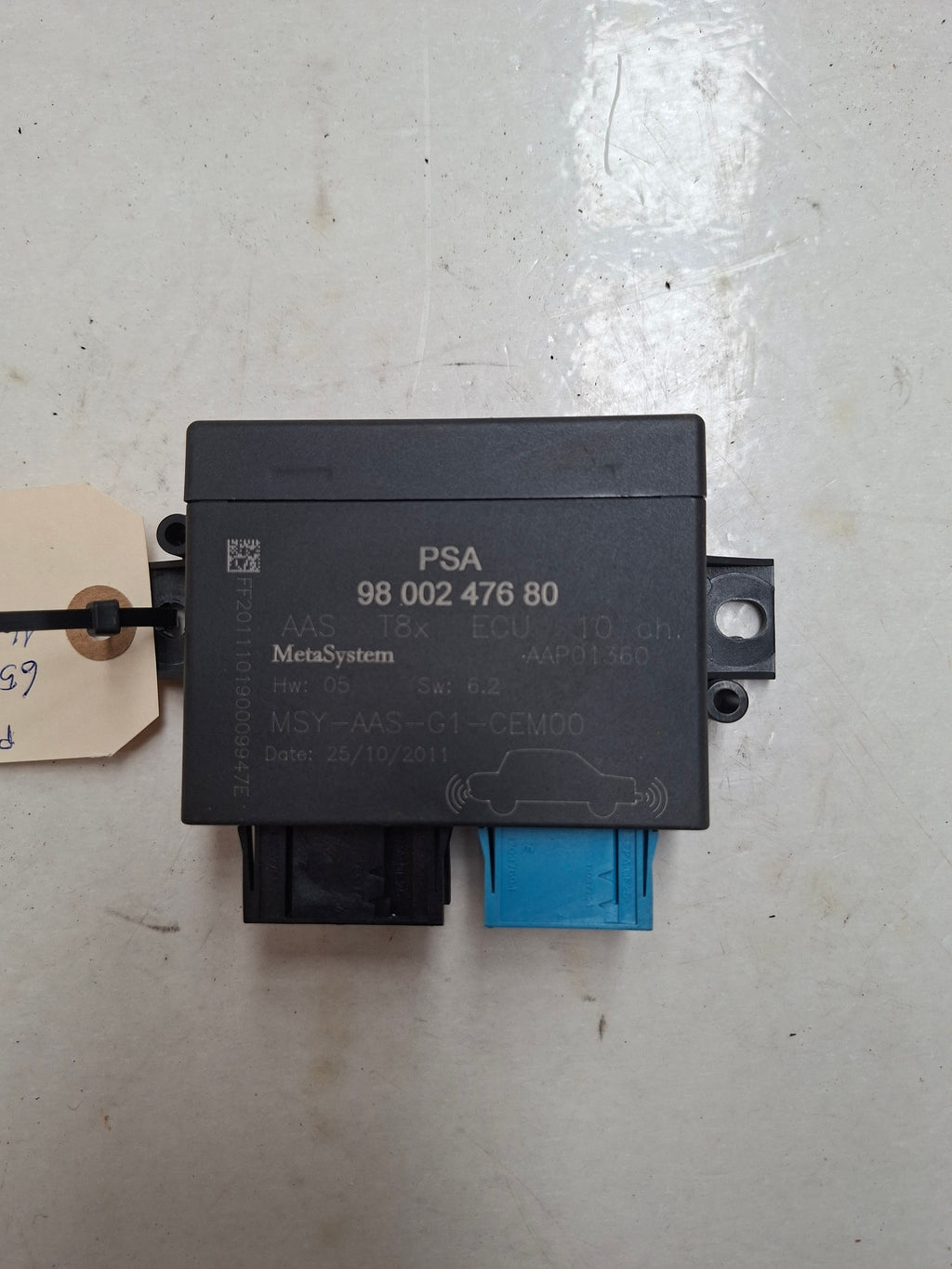 Originele PDC-module (parkeersensoren) van een Peugeot 3008 T84

(OEM 6590 KE / 16 077 330 80), bouwjaar 2012