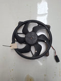 Originele koelventilator van een Peugeot 3008 T84 (OEM 1253 T5), bouwjaar 2012