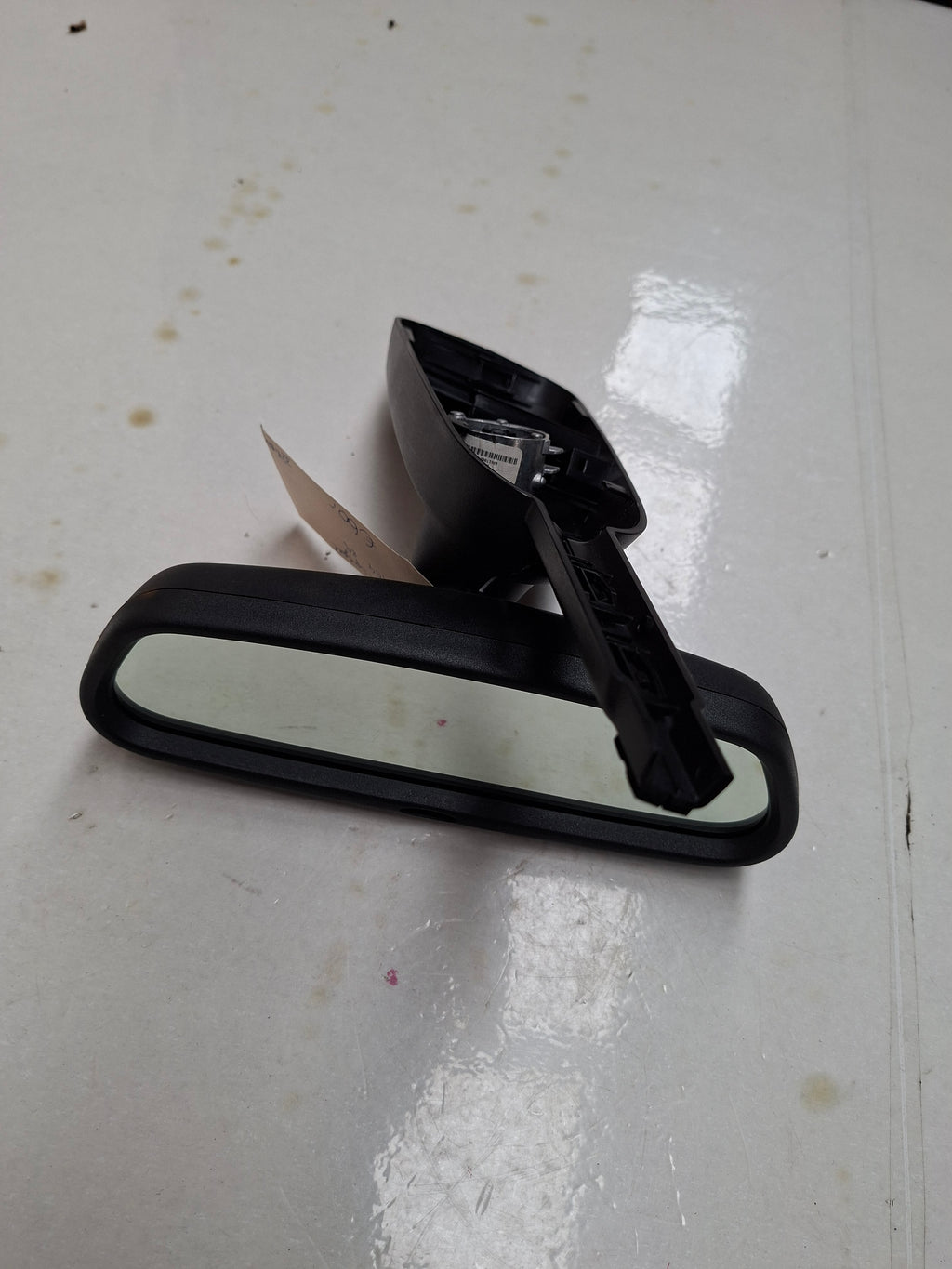 Originele binnenspiegel van een Peugeot 3008 T84 (OEM 8154 89), bouwjaar 2012
