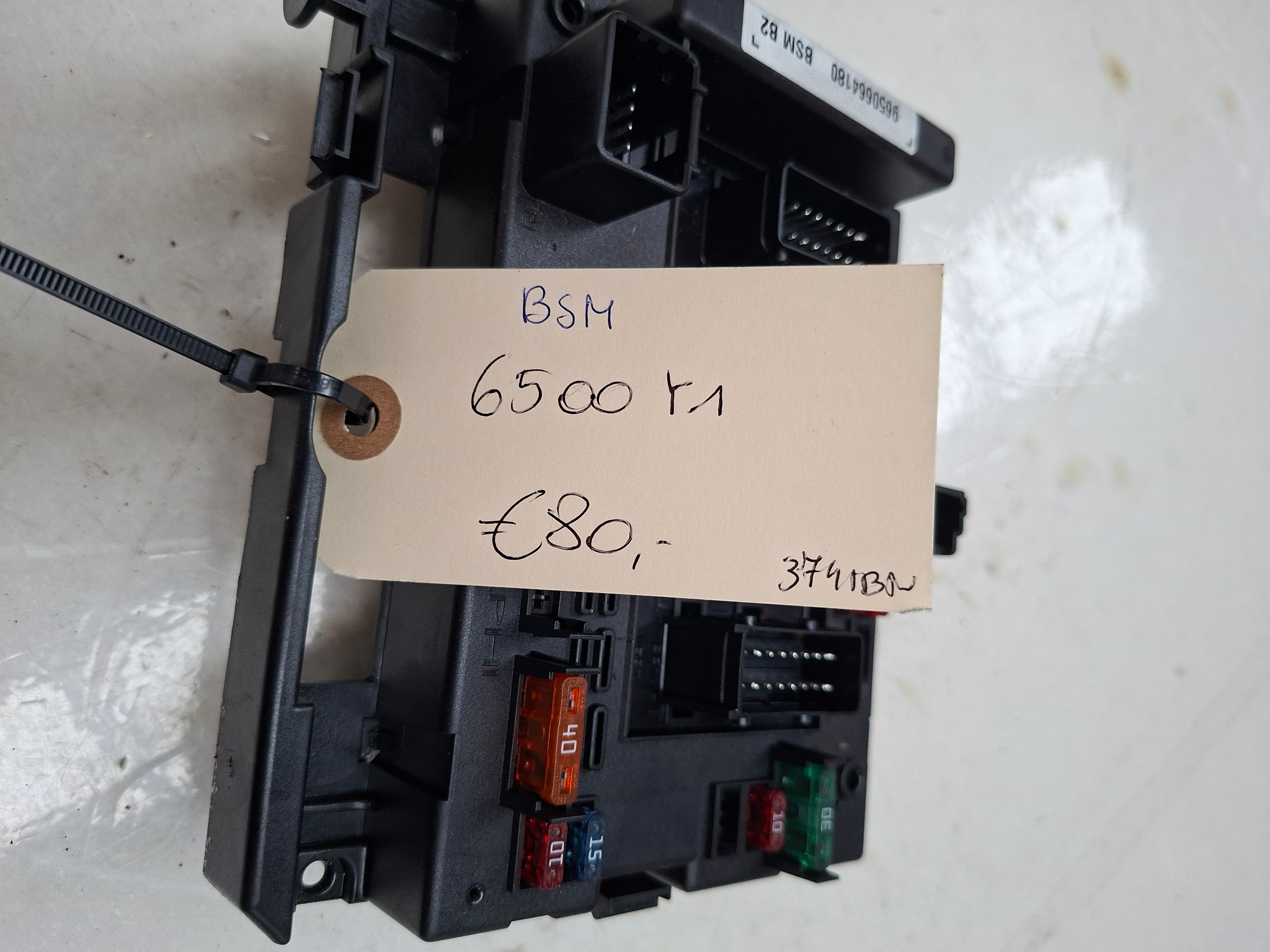 Originele BSM-module van een Peugeot 206 (OEM 6500 Y1), bouwjaar 2004