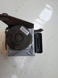 Origineel ABS-blok van een Peugeot 206 (OEM 4541 V5 / 4541 RW), bouwjaar 2004