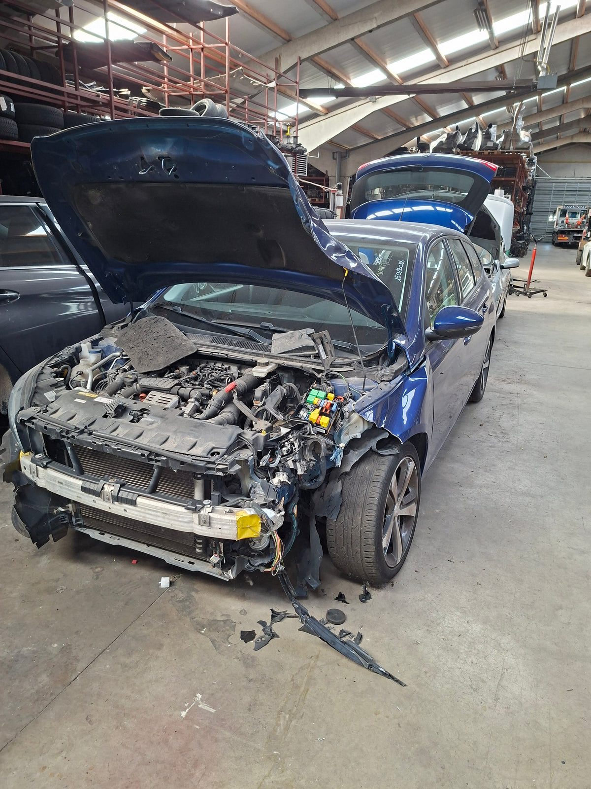 PEUGEOT 308 T9 DK BLAUW