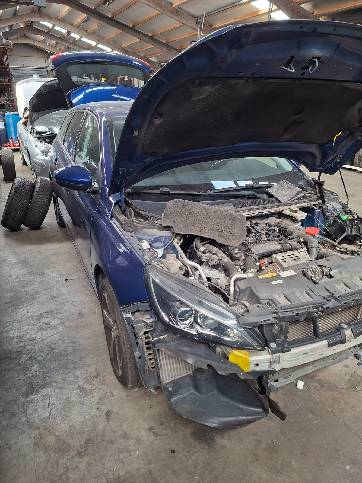 PEUGEOT 308 T9 DK BLAUW