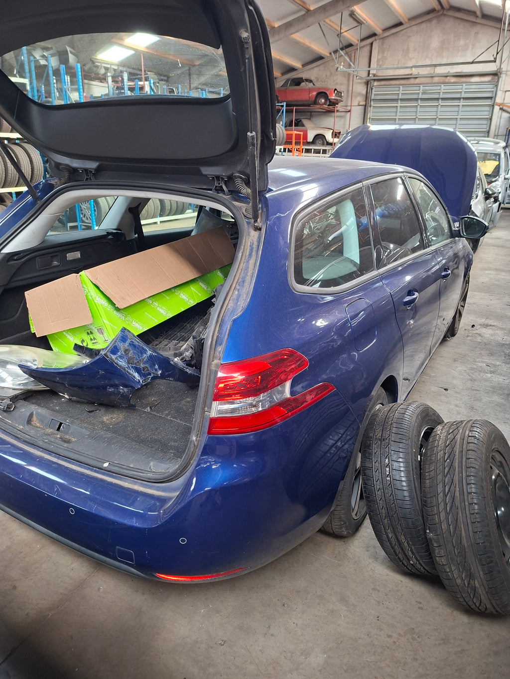 PEUGEOT 308 T9 DK BLAUW