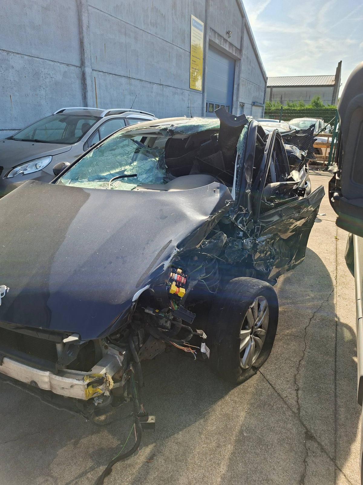 PEUGEOT 308 T9 D BLAUW