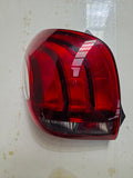 Origineel achterlicht links van een Peugeot 108 (OEM B0 010 317 80), bouwjaar 2019
