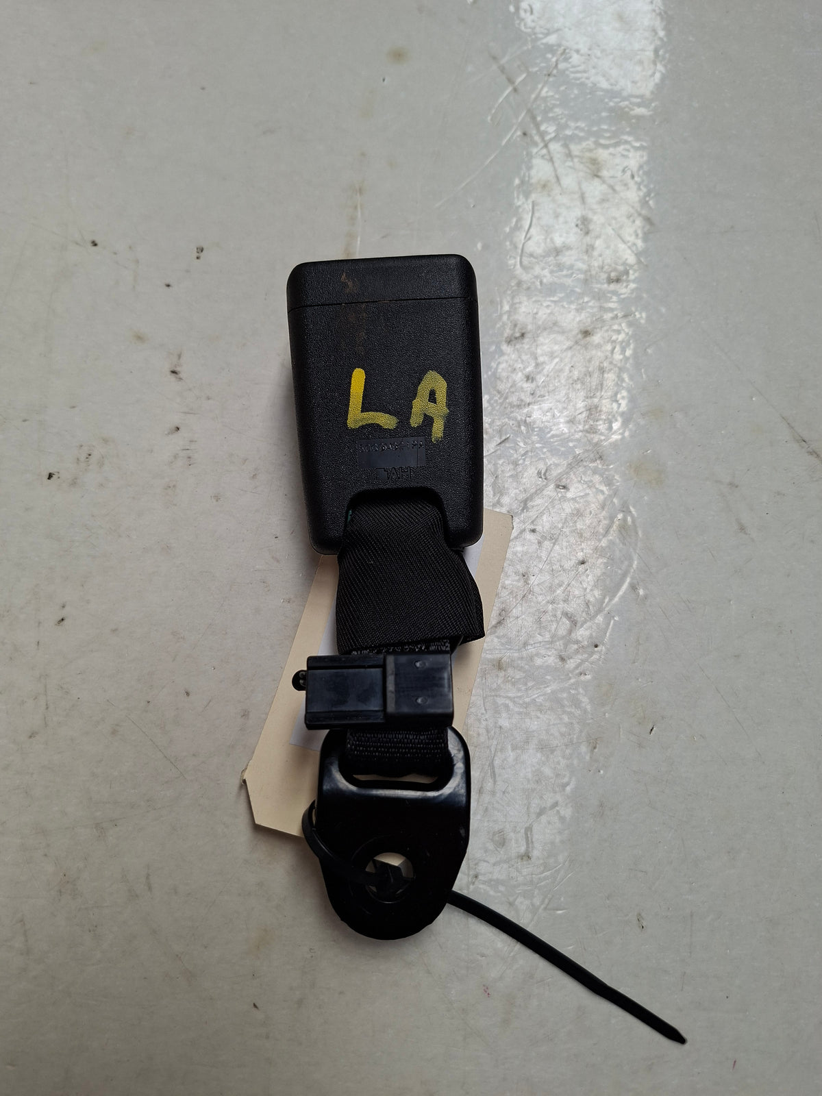 Gordelslot linksachter Peugeot 108 (B0 009 051 XX / B0 011 390 XX).