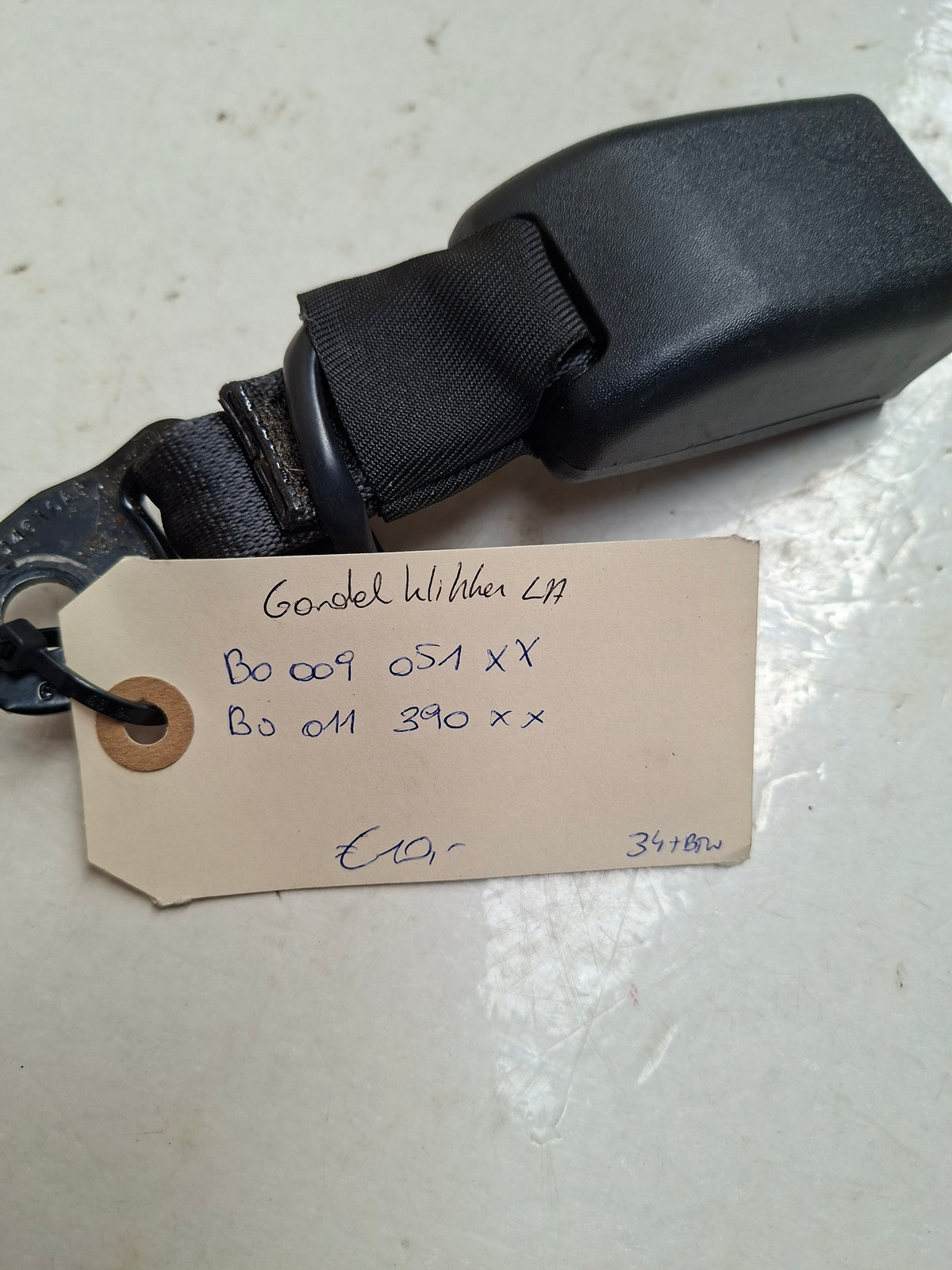 Gordelslot linksachter Peugeot 108 (B0 009 051 XX / B0 011 390 XX).
