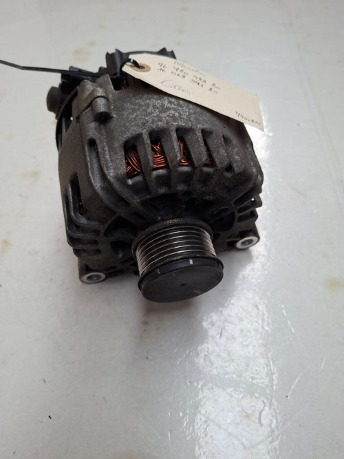 Originele alternator van een Peugeot 508 Berline 2.0 HDi (OEM 96 780 488 80 / 16 068 591 80), bouwjaar 2013

