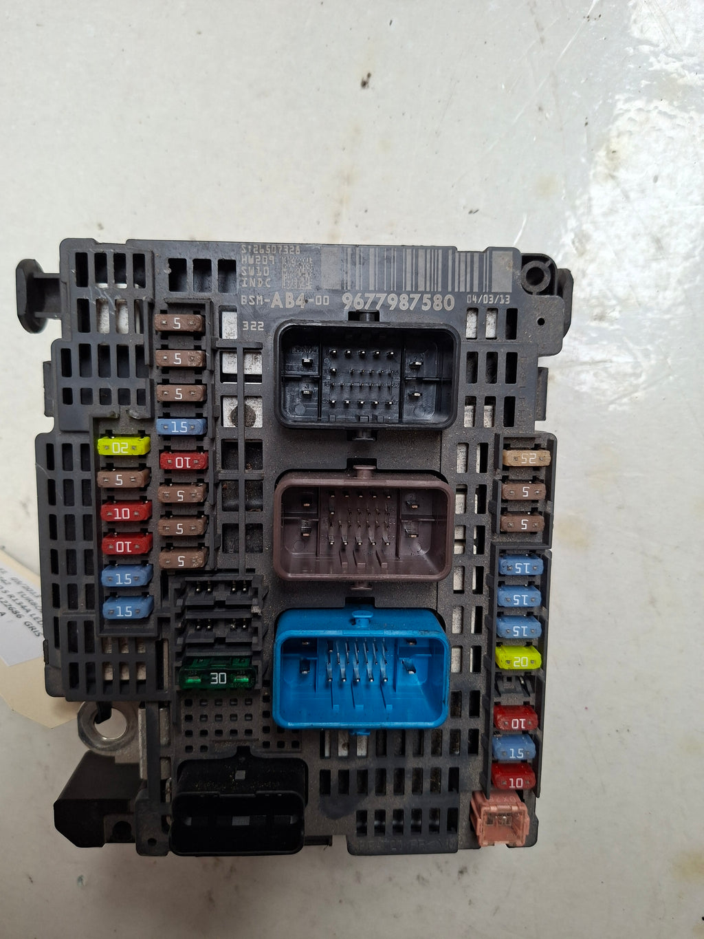 Originele BSM-module van een Peugeot 508 Berline 2.0 HDi (OEM 6500 KL), bouwjaar 2013