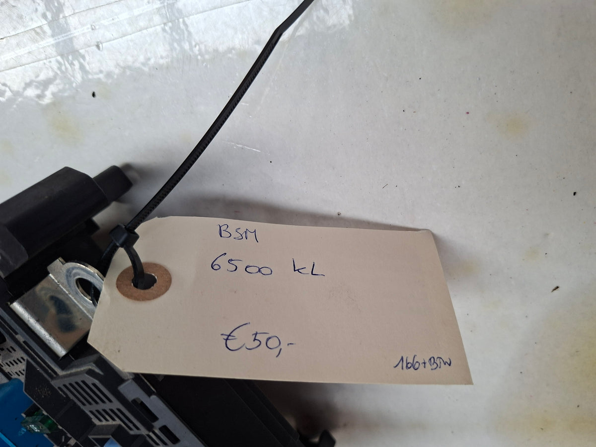 Originele BSM-module van een Peugeot 508 Berline 2.0 HDi (OEM 6500 KL), bouwjaar 2013