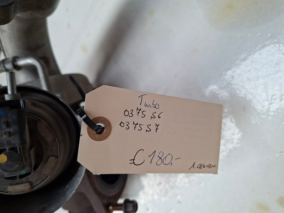 Originele turbo van een Peugeot 508 Berline 2.0 HDi (OEM 0375 S6 / 0375 S7), bouwjaar 2013