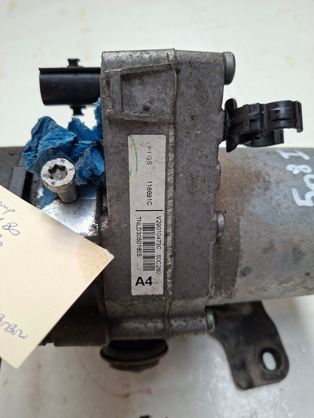 Originele servopomp van een Peugeot 508 Berline 2.0 HDi (OEM 16 092 421 80 / 16 290 944 80 / 16 809 085 80), bouwjaar 2013