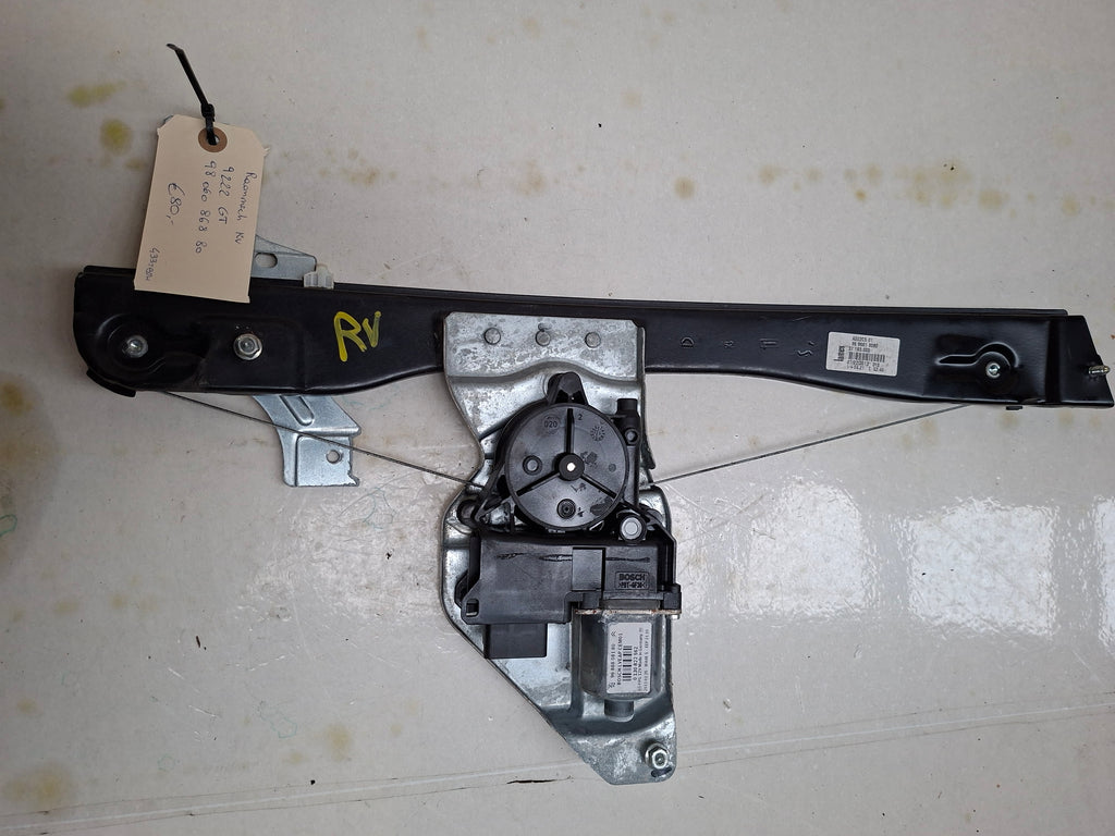 Origineel raammechanisme rechtsvoor van een Peugeot 508 Berline (OEM 9222 GT / 98 060 868 80), bouwjaar 2013