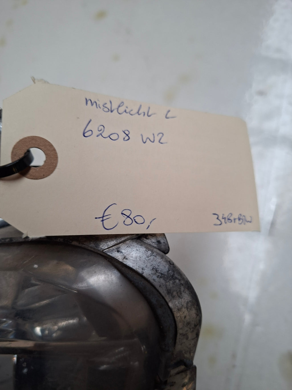Origineel mistlicht links van een Peugeot 508 Berline (OEM 6208 W2), bouwjaar 2013