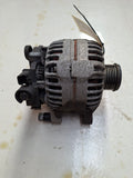 Originele alternator van een Peugeot Partner B9 (OEM 5705 NH / 5705 K9), bouwjaar 2008