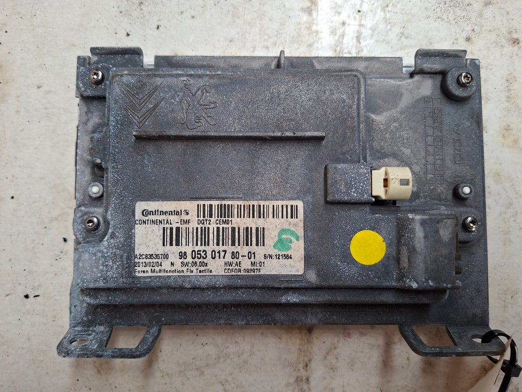 Origineel multischerm van een Peugeot 208 (OEM 98 053 017 80 / 98 128 628 80), bouwjaar 2013