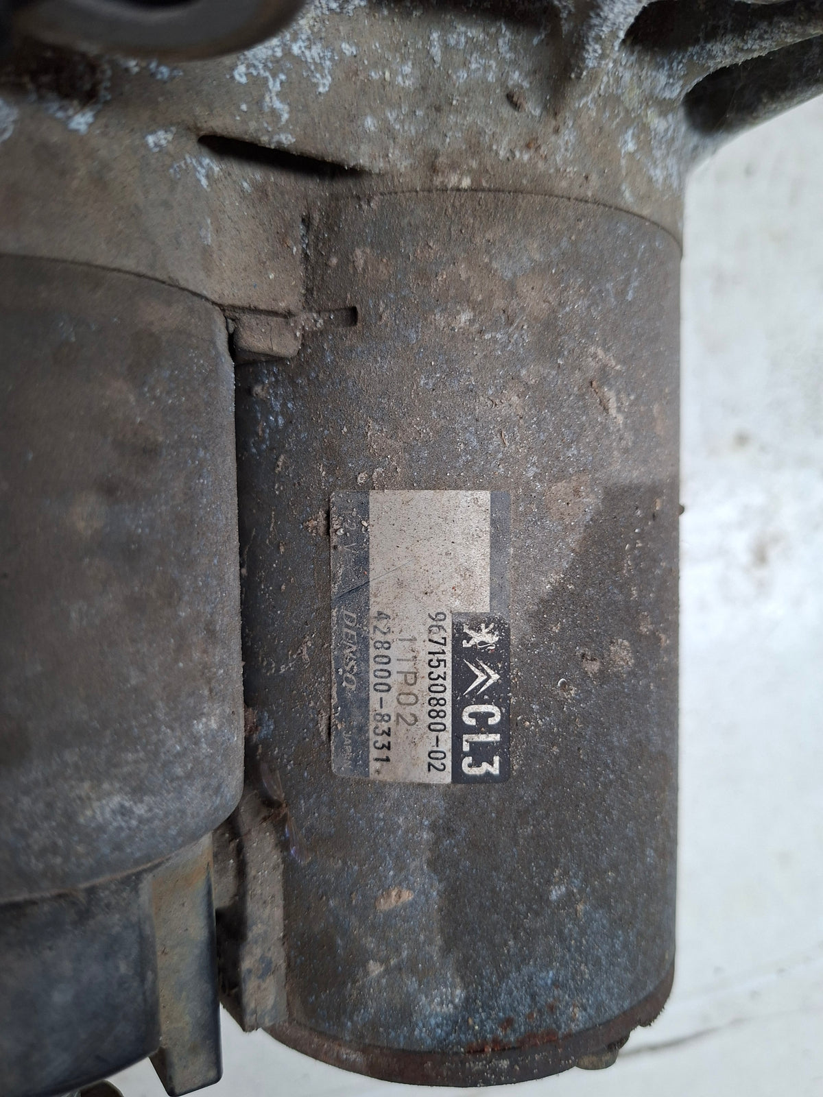Originele starter van een Peugeot 208, bouwjaar 2013