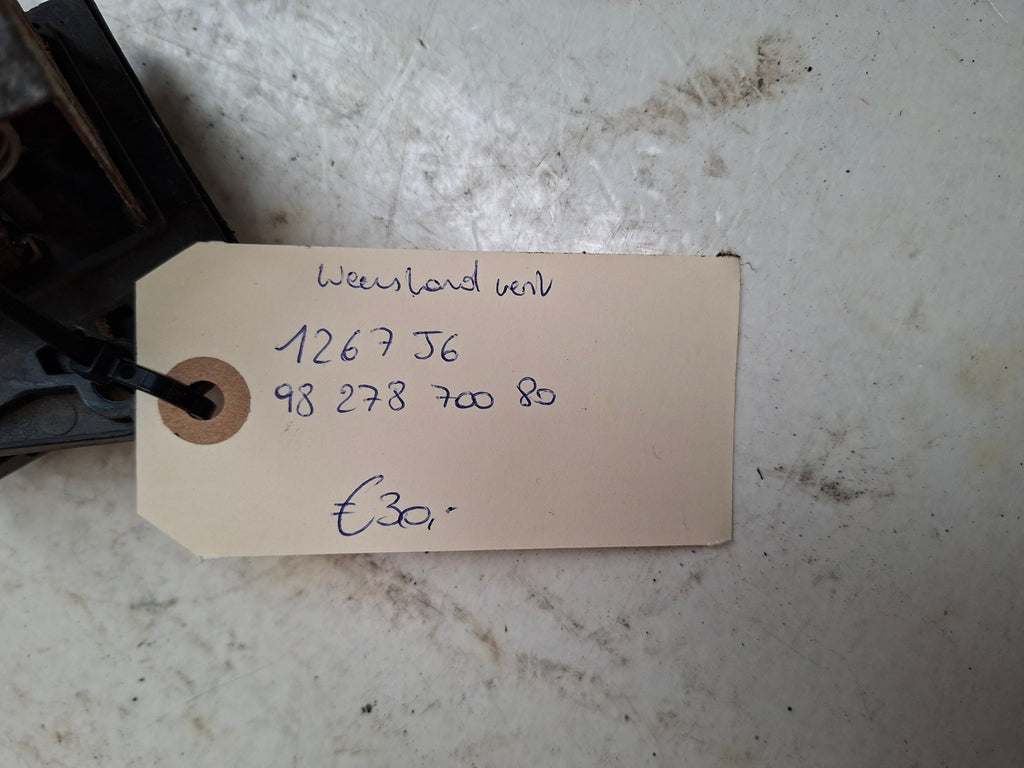 Originele weerstand ventilator van een Peugeot 208 (OEM 1267 J6 / 98 278 700 80), bouwjaar 2013