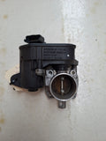 Originele gasklep van een Peugeot 208 (OEM 96 736 223 80 / 98 426 329 80), bouwjaar 2013